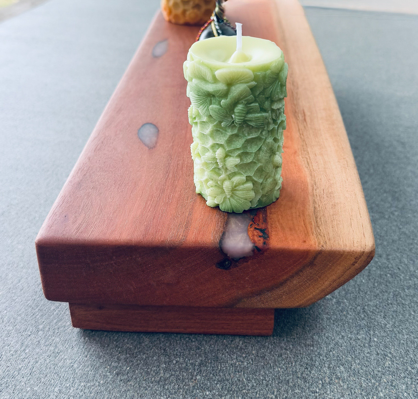 Red Gum & Rose Gold Resin Riser